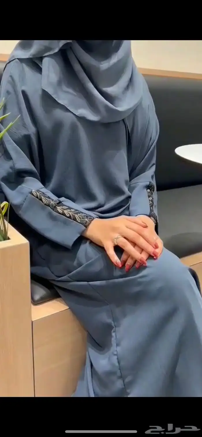 عبايات بسعر رمزي 3