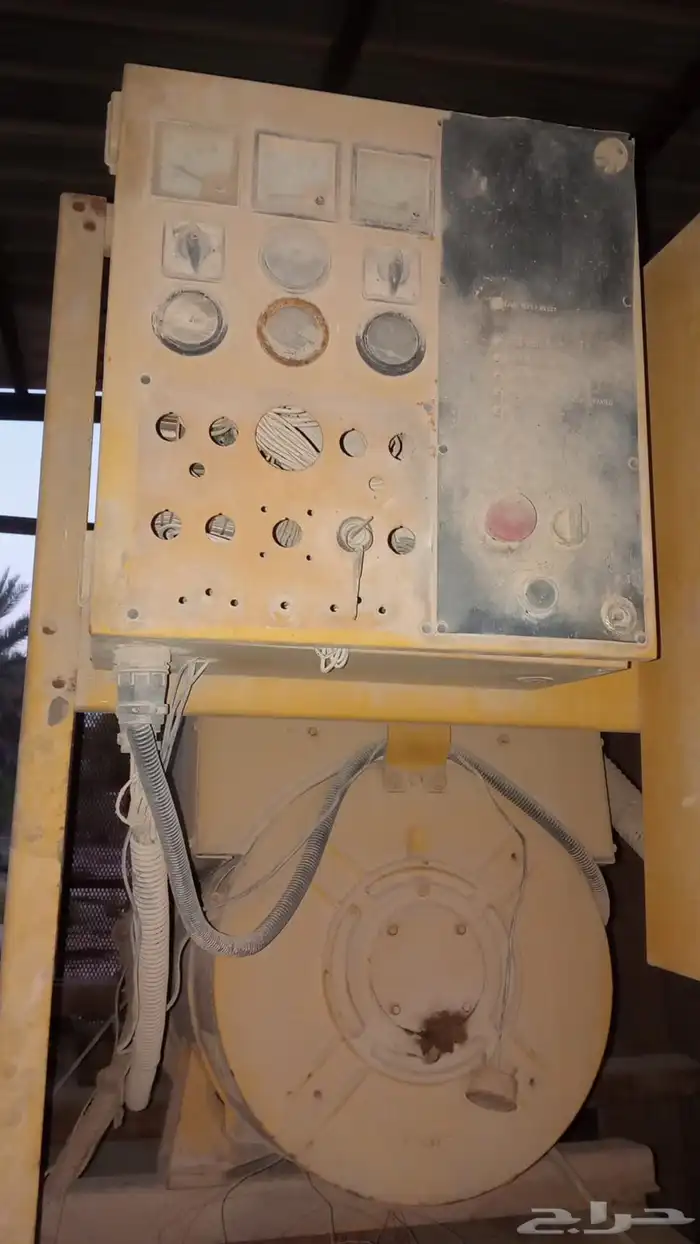 دينمو مولد كهرباء 100 kva شغال ومولد ينمر مفكوك يحتاج توضيب 3