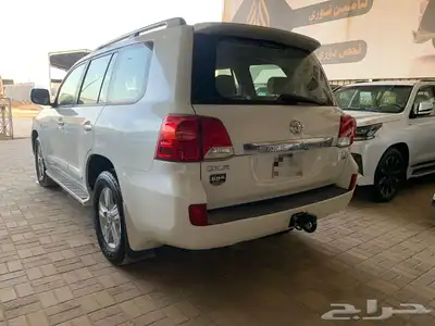 لاندكروزر GXR 2015 سعودي 60 عام 5