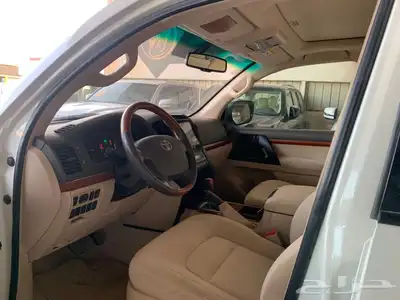 لاندكروزر GXR 2015 سعودي 60 عام 6