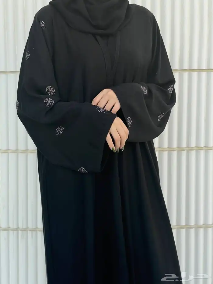 عبايات بسعر رمزي 7