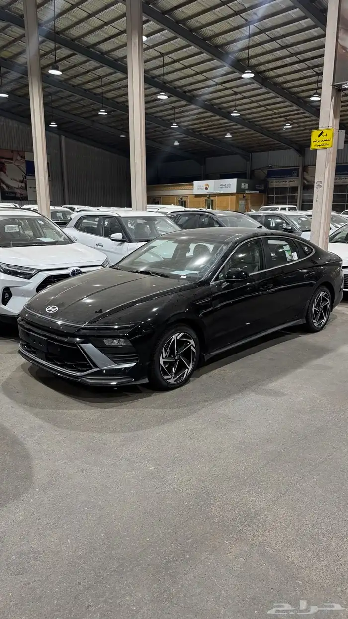 هيونداي سوناتا سمارت 2024 لون اسود 0