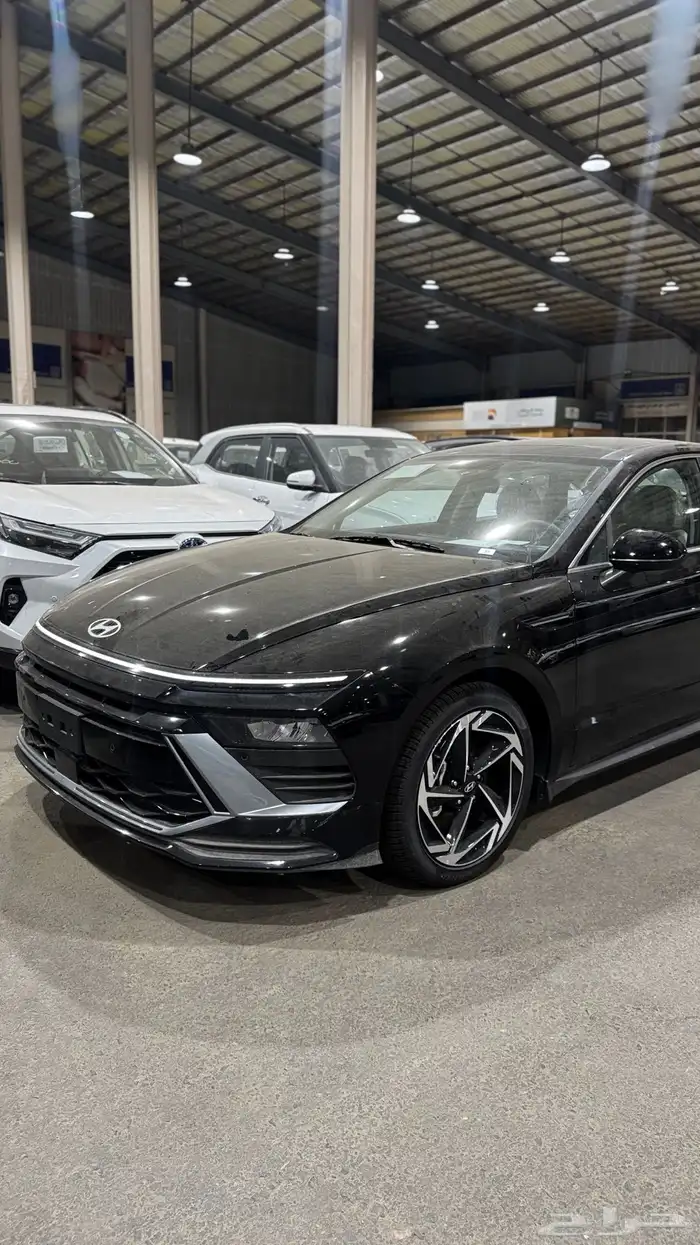 هيونداي سوناتا سمارت 2024 لون اسود 1