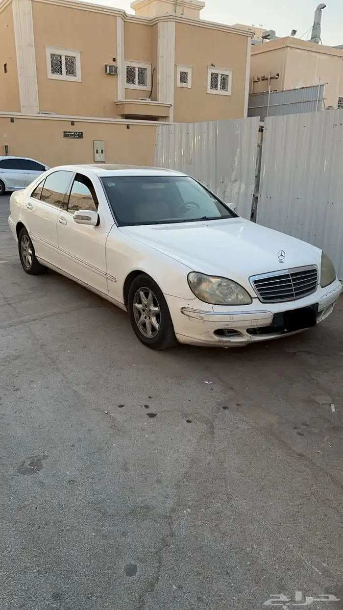 مرسيدس 2003 فيها طقات بسيطه ماشيه 300 الف وكسور الموتر نظيف 1