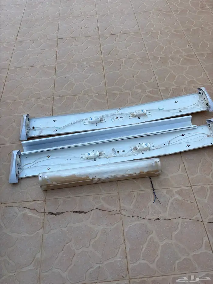 نجفات ولمبات 1