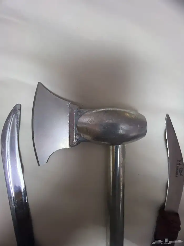 للبيع رديف جنبيه وحده خوجه والثانيه حك ومع ساطور منقوش 0