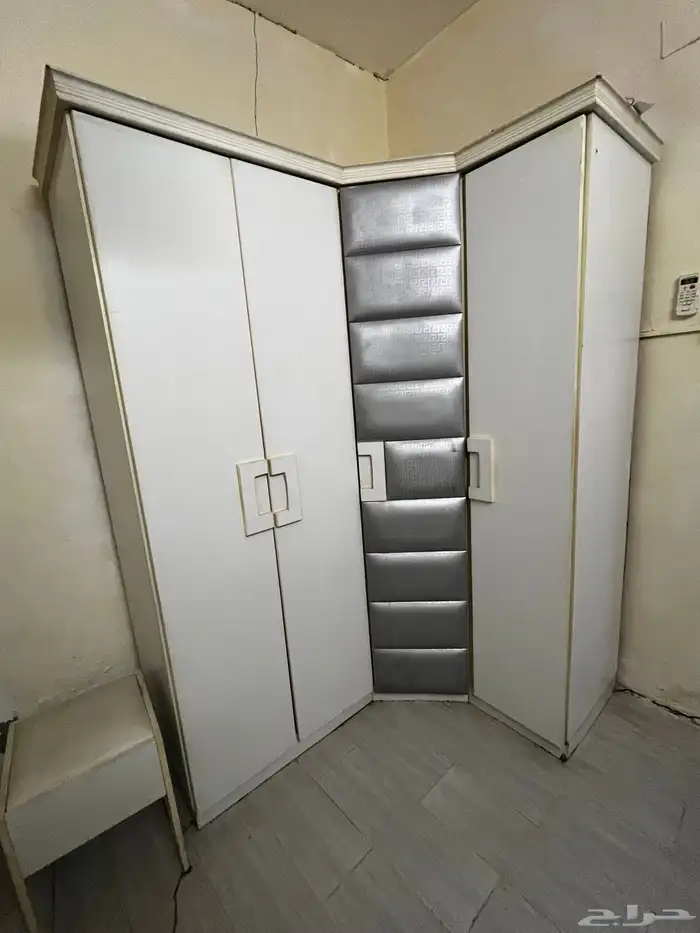 كنب وغرفه نوم للبيع 0