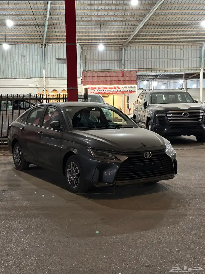 عرض خاص يارس 2026 استاندر بسعر ( 58.500 ) لدي معرض القعدي 5