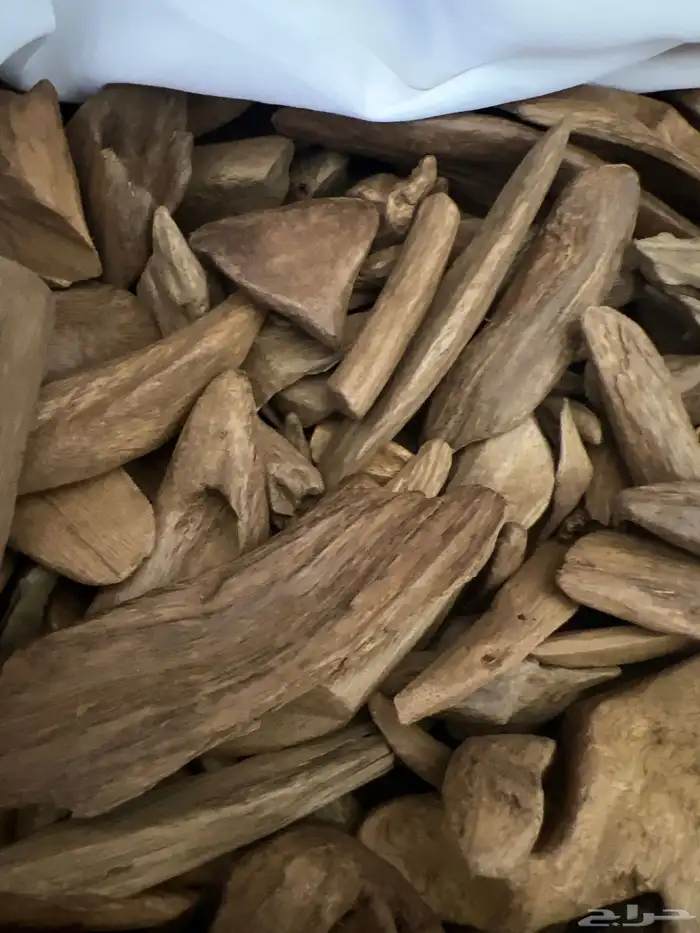 طيب عود مروكي طبيعي طبيعي كسر متنوعه قديم 1