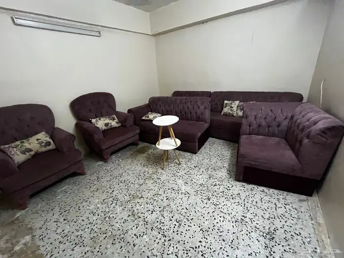 كنب وغرفه نوم للبيع 3