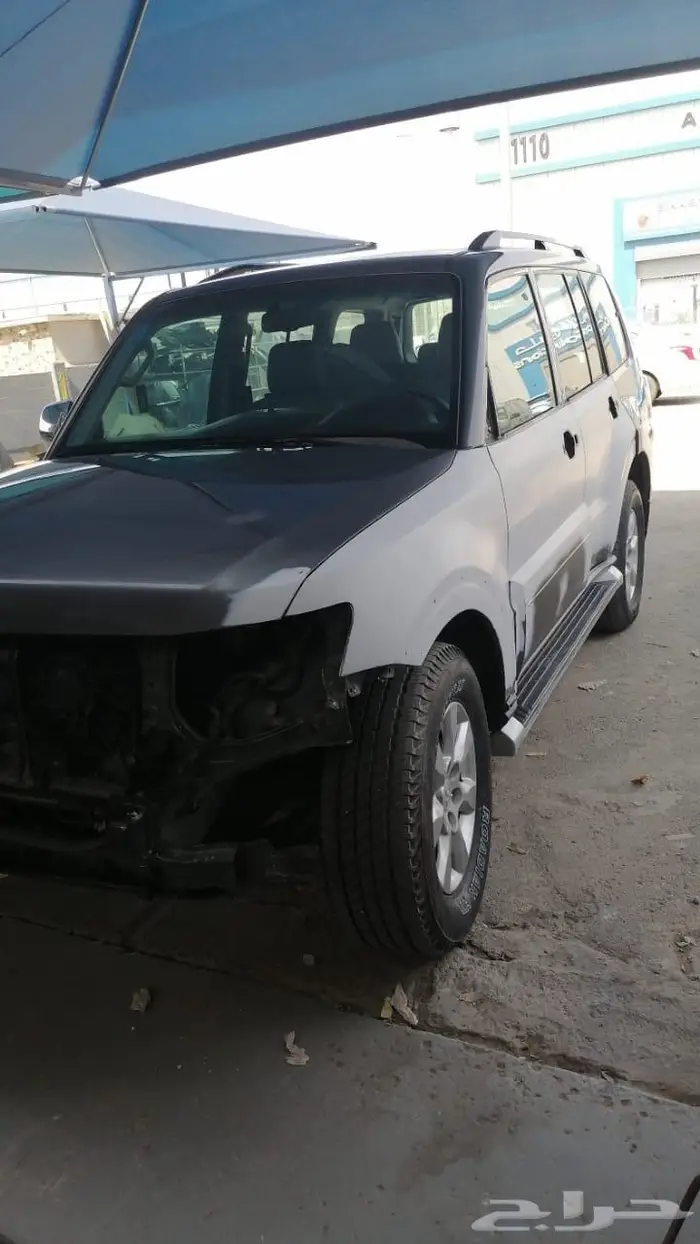 car maintenance center  bodywork  paint and mechanics 13