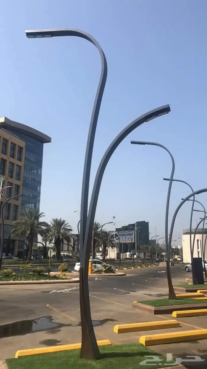 توريد أعمدة إنارة للطرق مجسمات جمالية للميادين سوراي اعلام 32