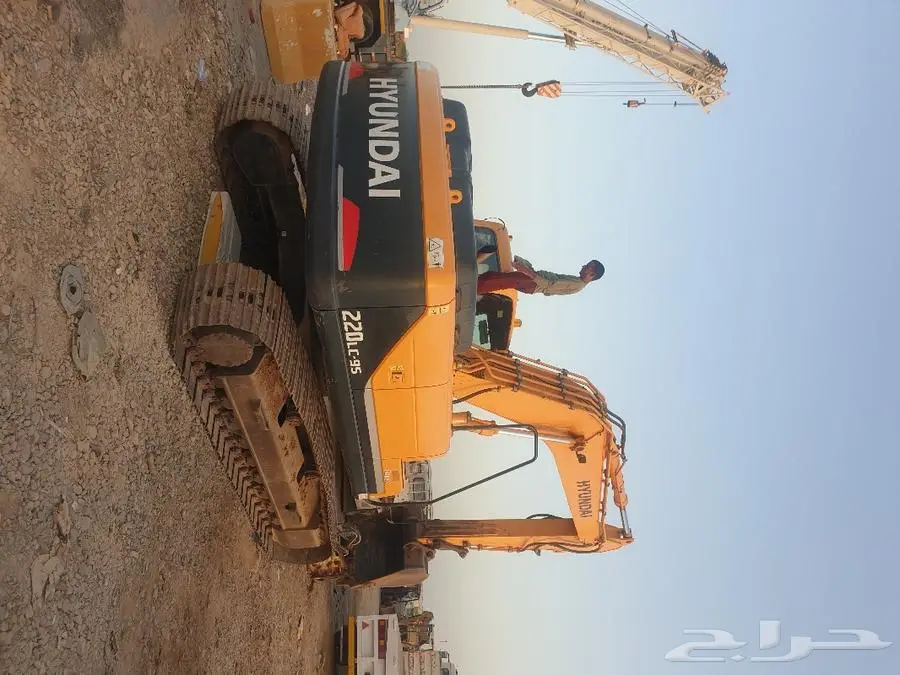 بوكلين للإيجار اوراق كامله سائق هندي 1
