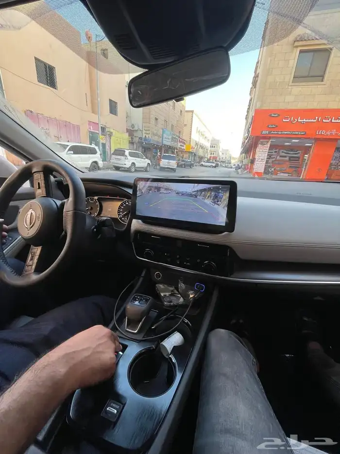 شاشة نيسان اكستريل 2024 6