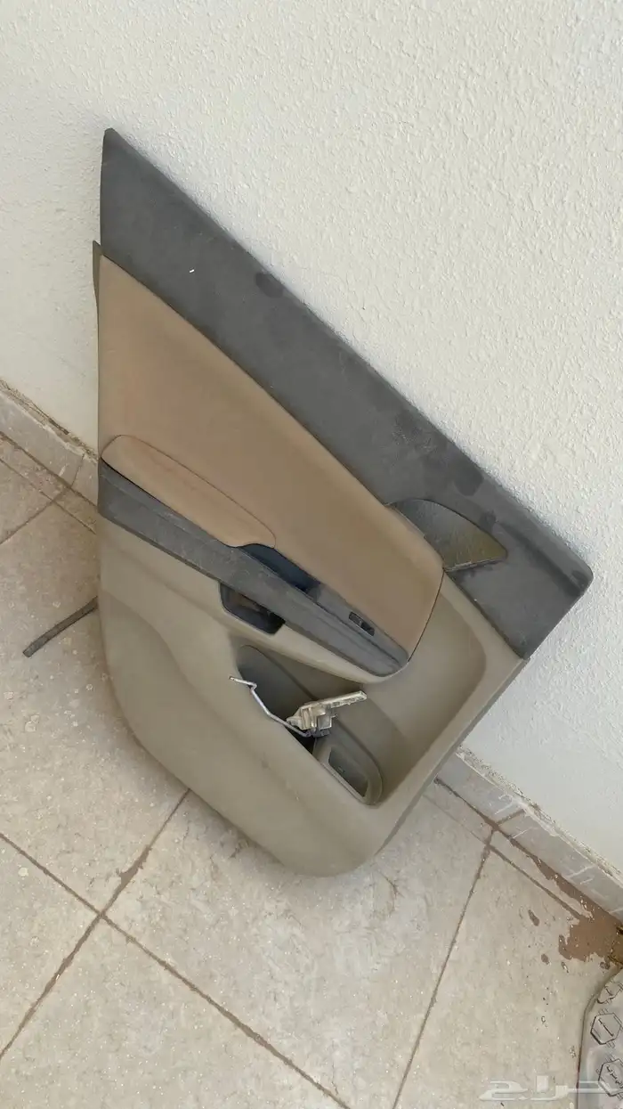 للبيع ديكور باب اكورد ورا يسار وقزاز ومسكه موديل 2008-2012 0