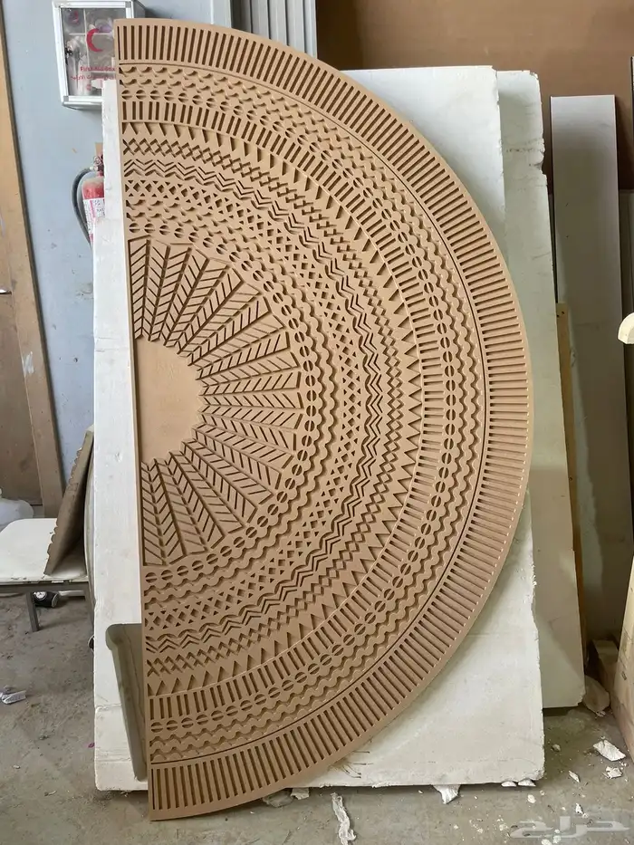 قص خشب و اكريليك حفر سي ان سي جداريات خشبية وشعارات اكريلي 9