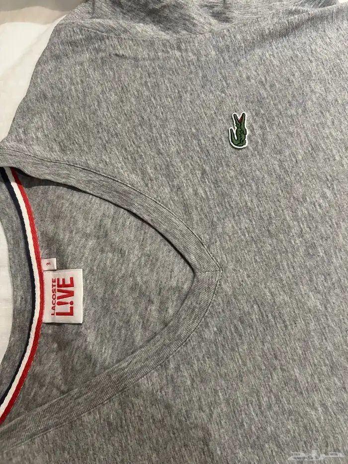 تيشيرت اصلي ماركة لاكوست مقاس ميديم 1