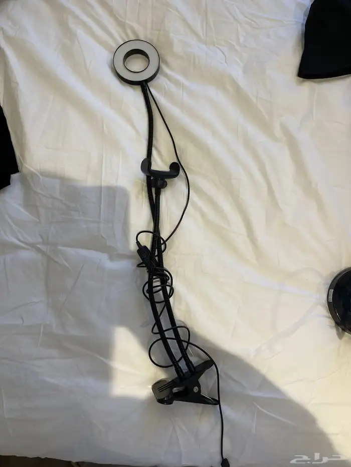 انارة مع قاعدة جوال 1