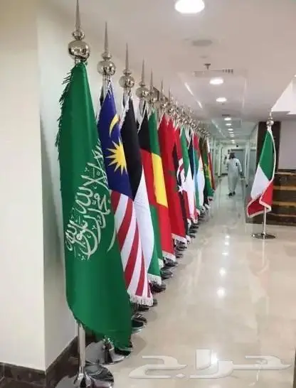 جميع احجام السواري والاعلام والهداية الدعائية توصيل شحن 3