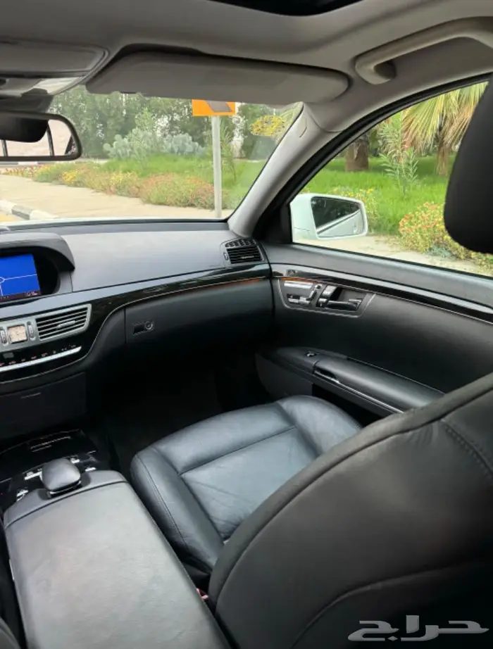 للبيع مرسيدس S350 2011 19