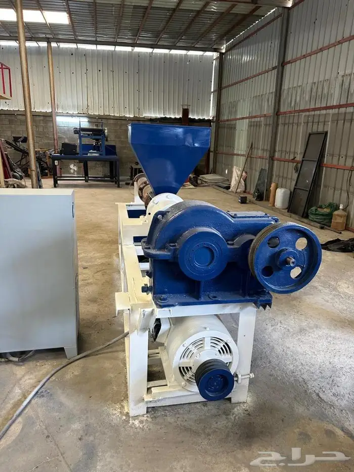 مصنع للبيع 3