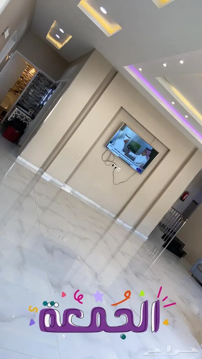استراحه قسمين ومسبح كبير بسخان متوفرة بالعيد 12