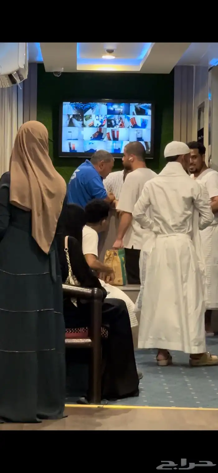 34 غرفة قريبة من الحرم للاستثمار بالكامل 9