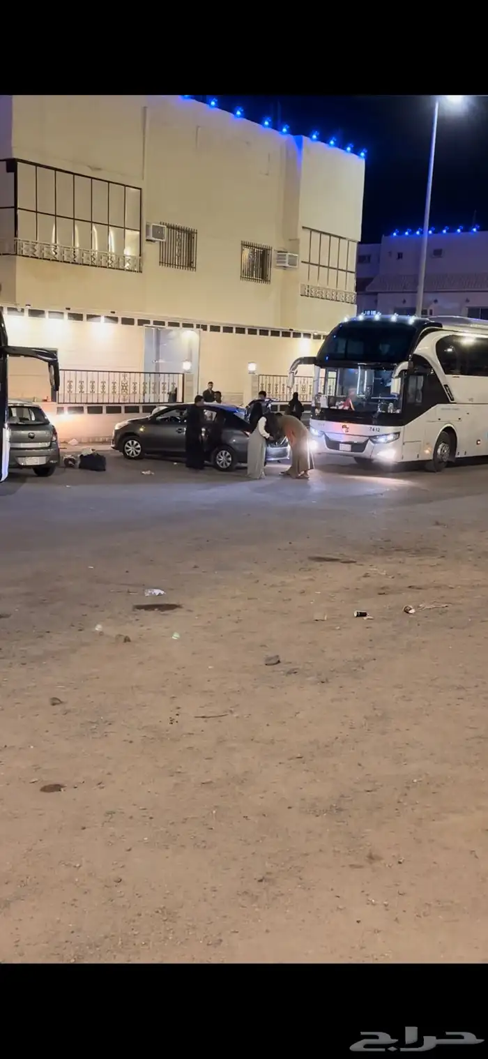34 غرفة قريبة من الحرم للاستثمار بالكامل 10