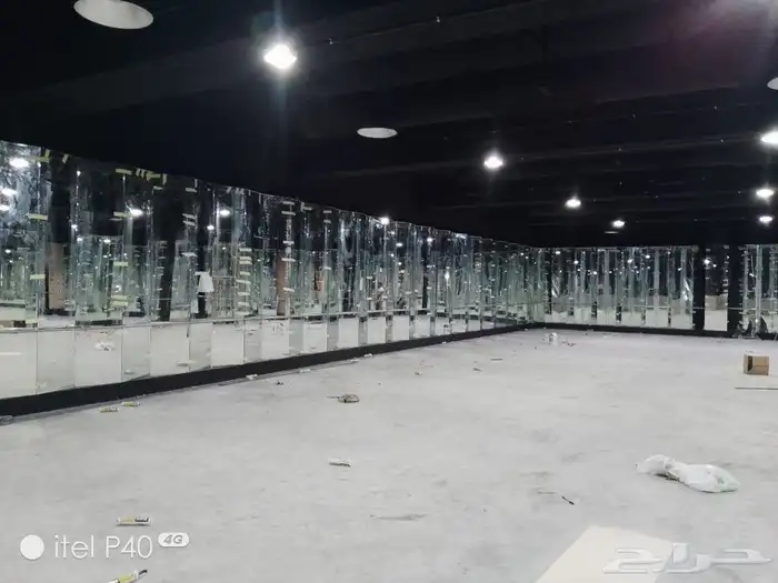 فني تركيب زجاج سكريت ومرايات 0