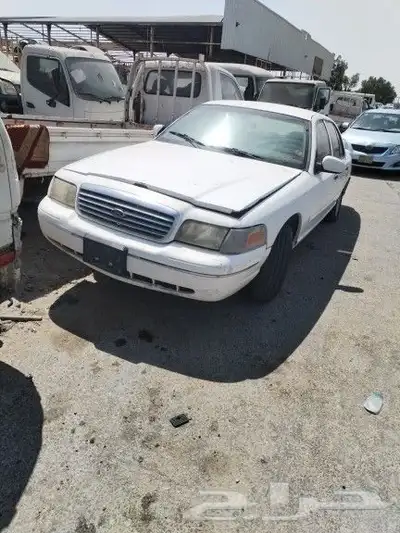 فورد فكتوريا 2005 تشليح قطع غيار 1