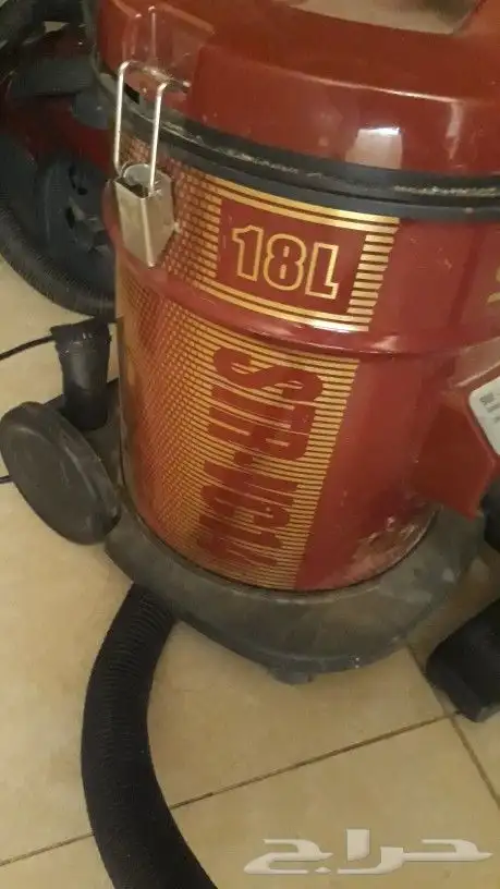 مكنسة كهربائية للبيع جديده للتواصل 2