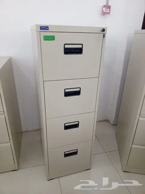 دواليب لوكر ومكاتب وشالون حديد 24