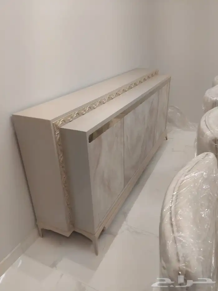 سفر طعام وطاولات خدمه ومجالس كلاسيك 7