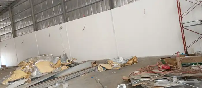 صباغ دهانات داخليه وخارجية 1