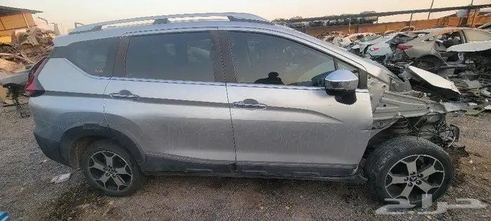 اكسباندر كروس2023 تشليح قطع غيار مستعمل 0