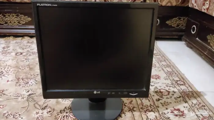 شاشه كمبيوتر LG 1