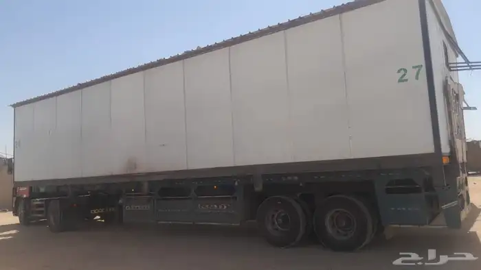 تريلات سطحات و لوابد لنقل المعدات الثقيلة و المعدات الكبيرة 2