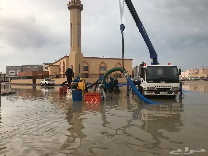 تجيف مياه السيول والامطار التربة من اساسات العمائر والابراج 76