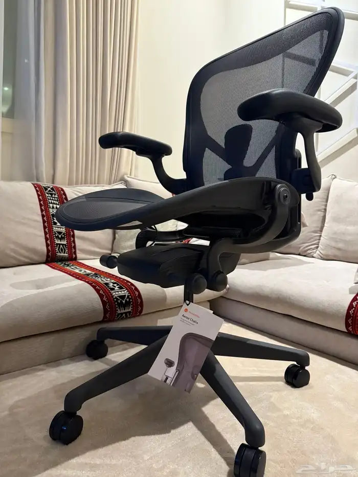 كرسي هيرمان ميلر ايرون ريماستر فل Herman miller aeron full 2