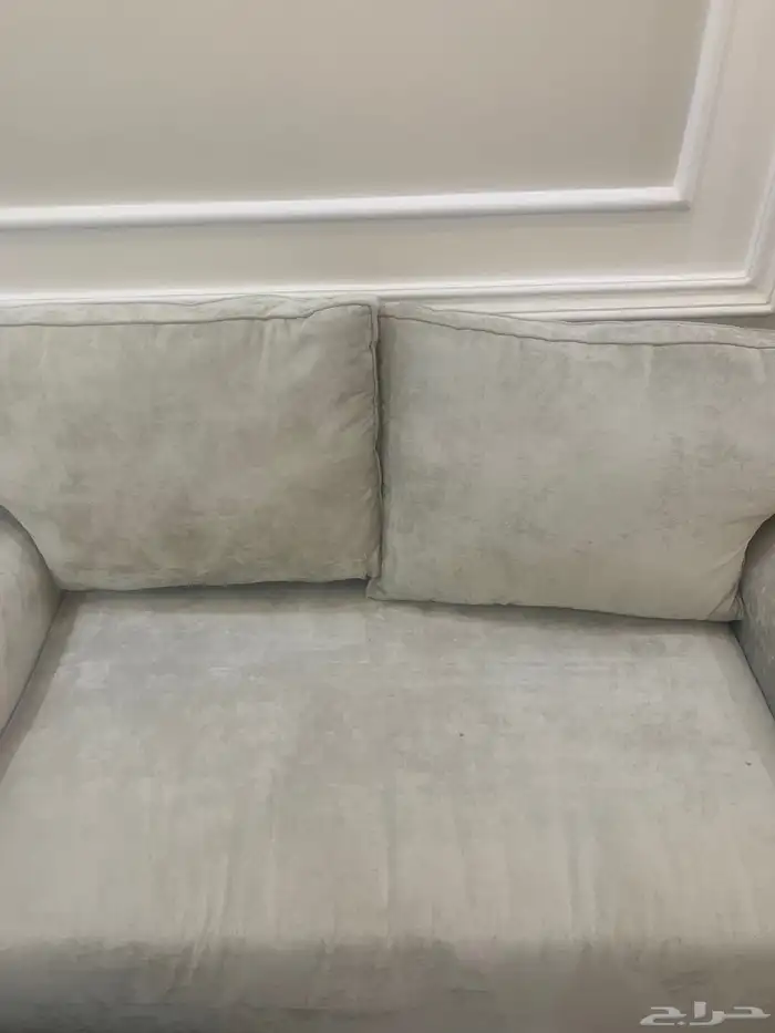 طقم كنب خمسه قطع مع بوفه كنب شبه جديد 0