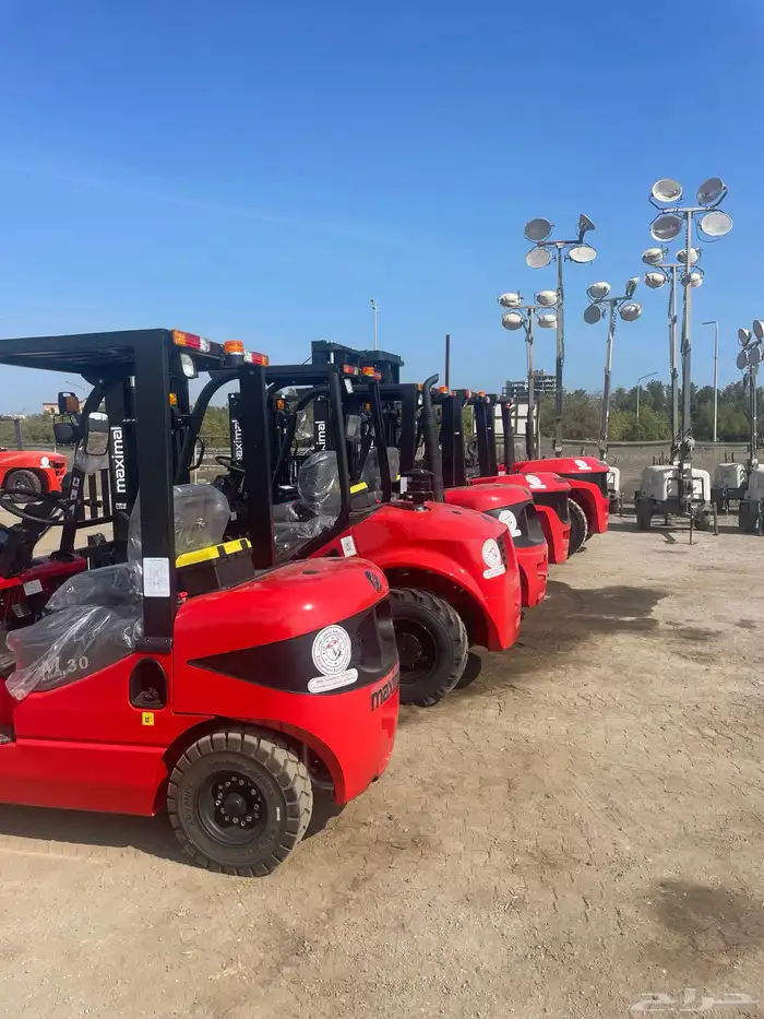 تأجير رافعات شوكية رافعةlifters master rental company 31