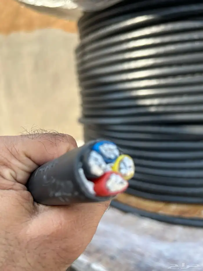 الجل كيبل كابلات للبيع جديد من موسسة 1