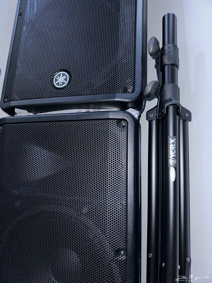 سماعات ياماها DBR15 و جهاز Dj و بروجيكتور للإيجار اليومي 1