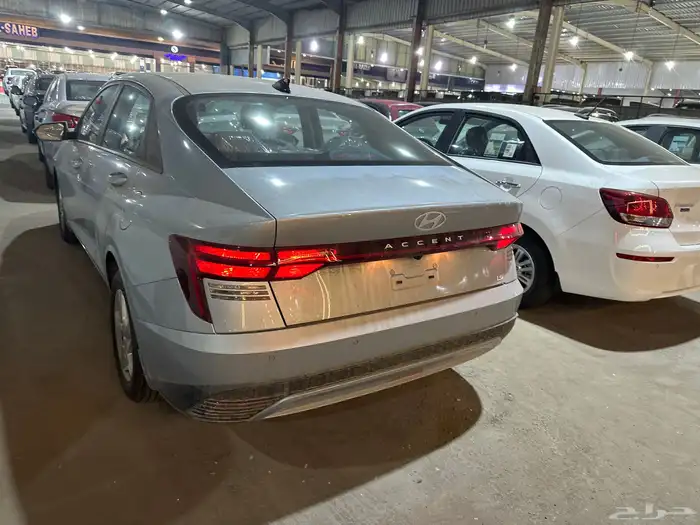 اكسنت فليت 2026 2