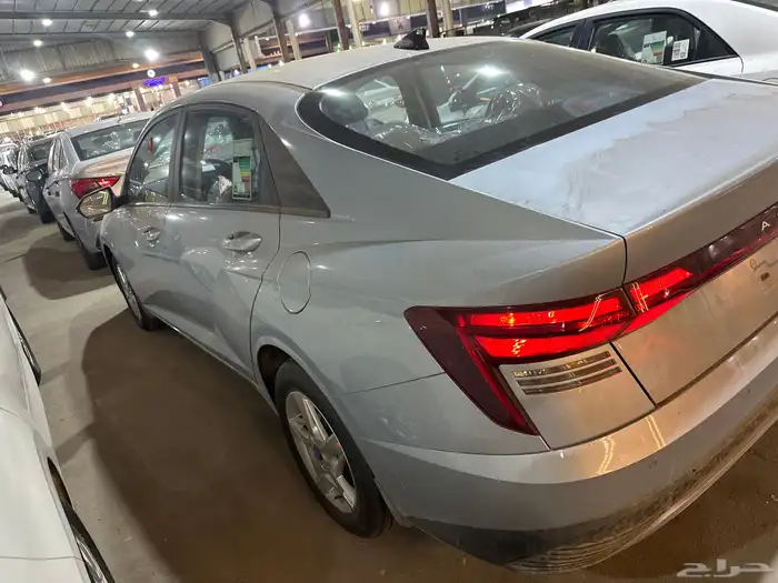 اكسنت فليت 2026 3