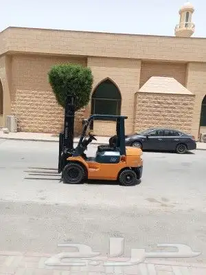 للايجار رافعة شوكية فوركلفت وكرين شهري يومي جميع الاحجام موج 3