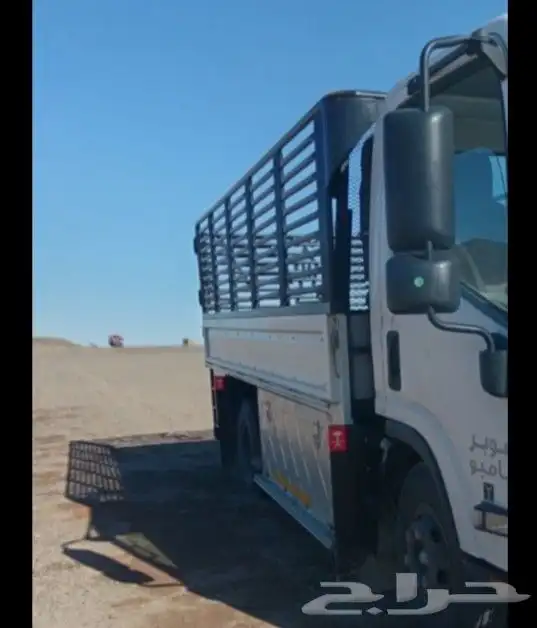 دينه نقل أثاث والحلال يوجد طابق 0