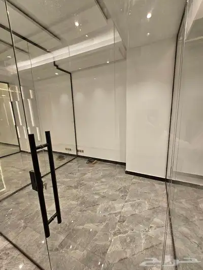 للايجار مكاتب ومعارض إدارية تجارية FOR RENT 5