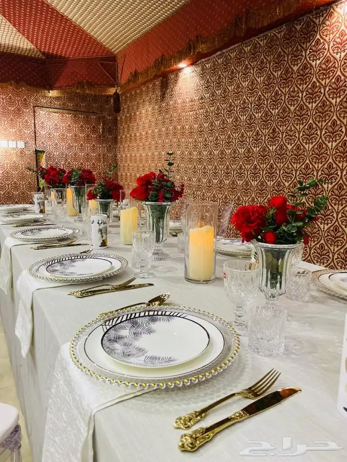 طاولات طعام 0