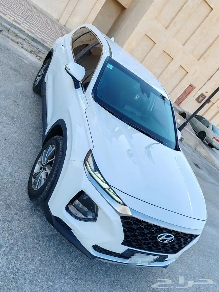 تم البيع سنتافي ديزل 2019 سبع مقاعد الاحساء بطاقة جمركيه 3